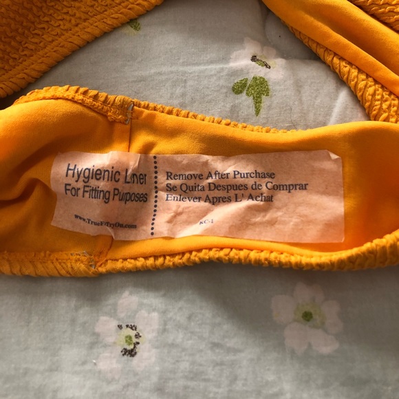 GOSSIP SWIMSUIT - Picture 3 of 3